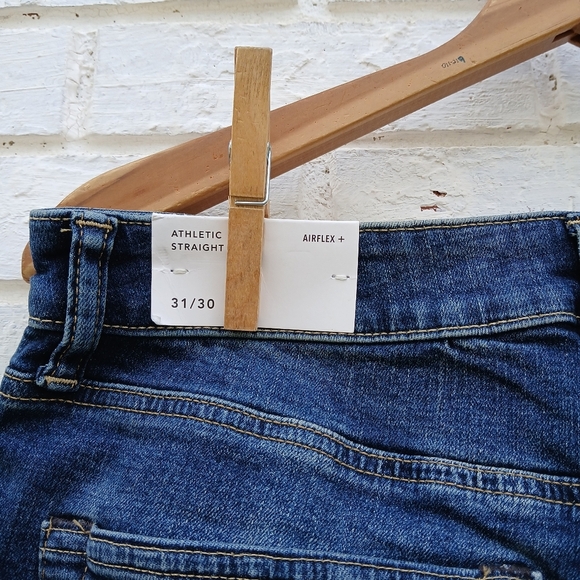 NWT American Eagle Athletic Straight Jeans - Picture 5 of 8